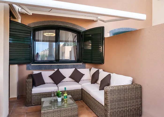 Cosy 2 Апартаменти Адехе