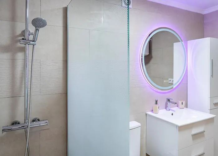 Апартаменти Cosy 2 *