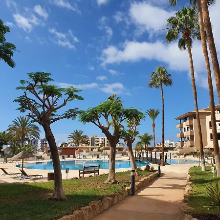 Cosy 2 Апартаменты *